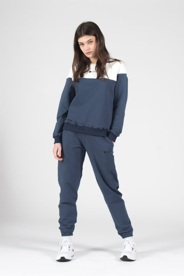 Circle Women Spring Essentials Tracksuit - Image 3