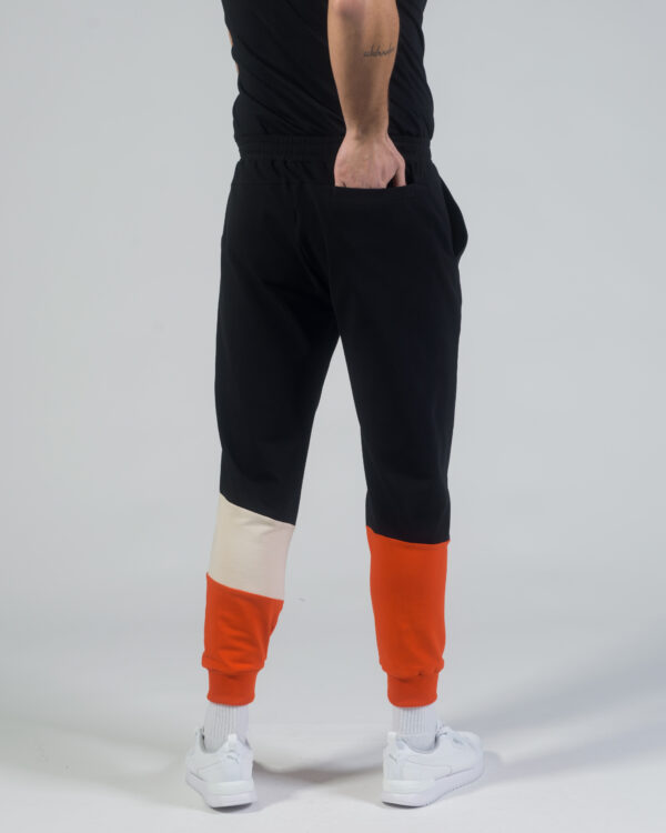 Circle Light Fleece Tracksuit w/ Hoodie - Image 20