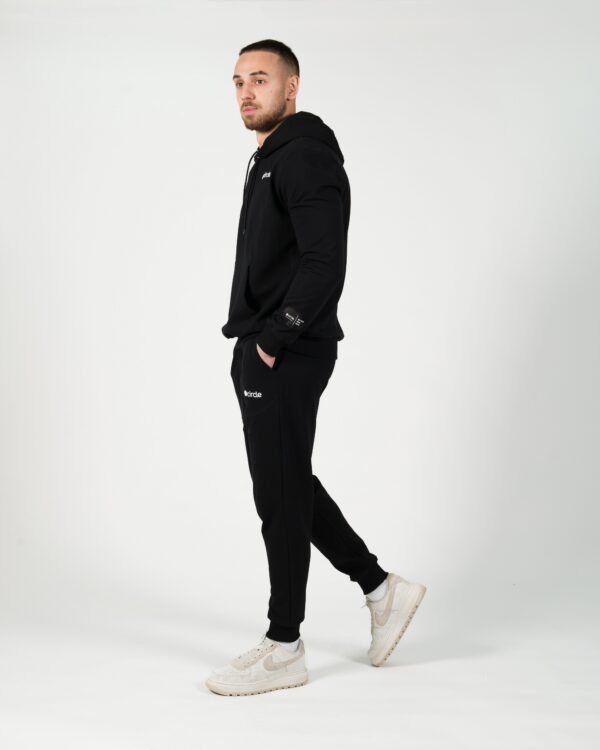 Circle Men Tracksuit BYOH SP23 - Image 11