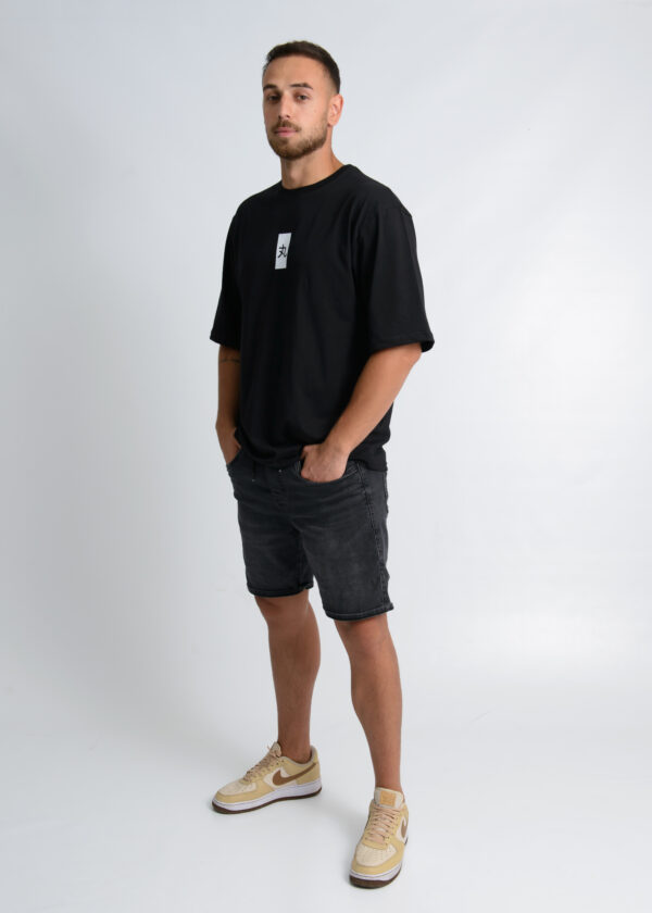 Circle Sportswear Men's Oversized T-Shirt - Image 11